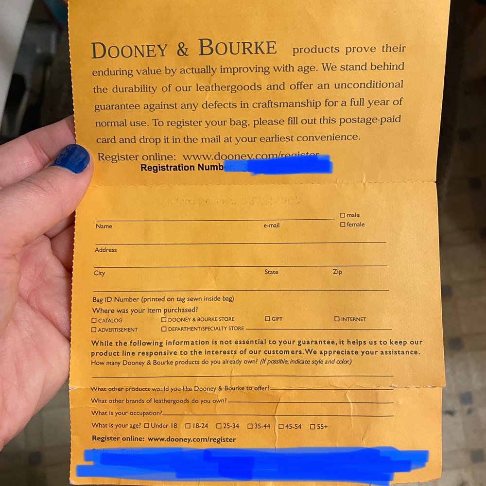 Dooney & Bourke - Picture 2 of 4
